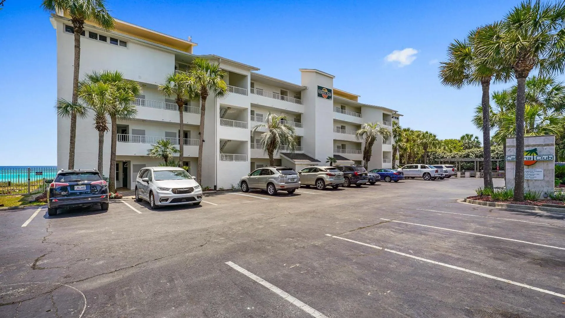 Apartment New Listing! Just Renovated! 1Br 2Ba Condo! Destin
