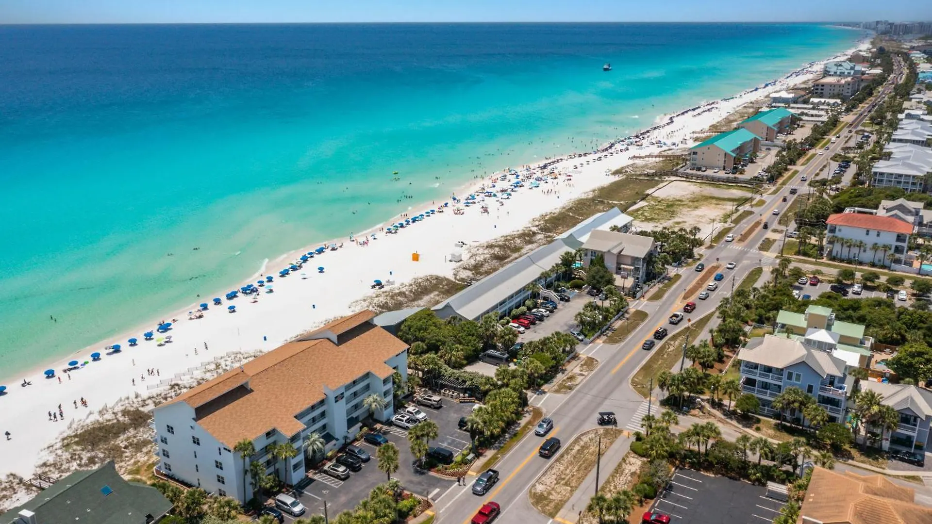 New Listing! Just Renovated! 1Br 2Ba Condo! Destin